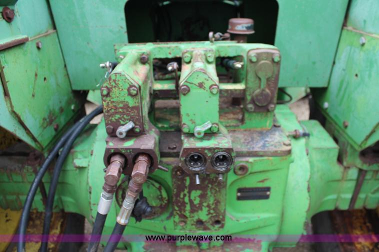 image for item J1151 1975 John Deere 8430 4WD tractor
