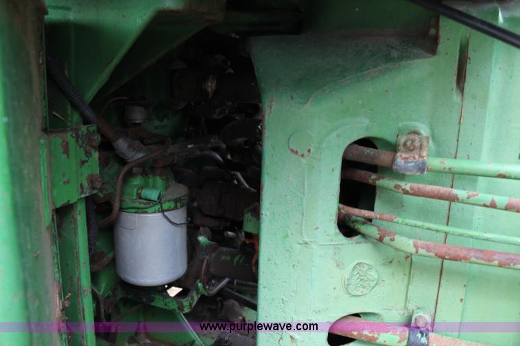 image for item J1151 1975 John Deere 8430 4WD tractor