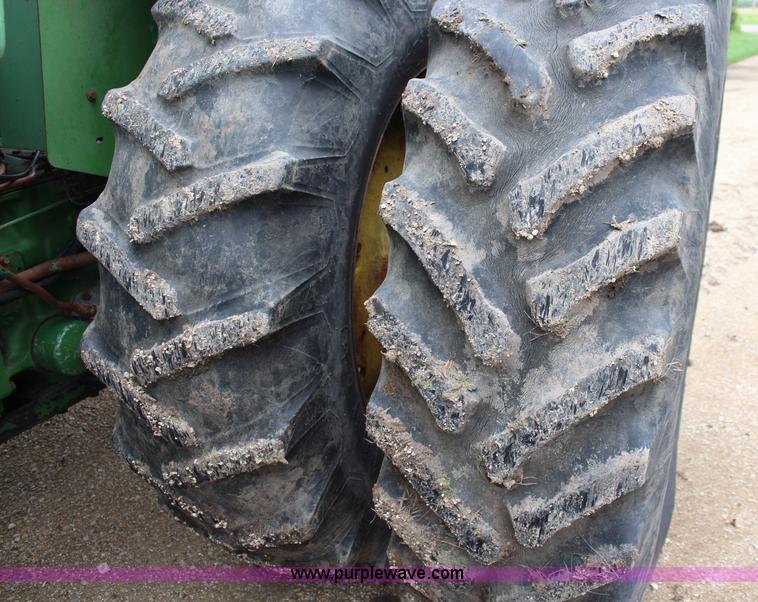 image for item J1151 1975 John Deere 8430 4WD tractor