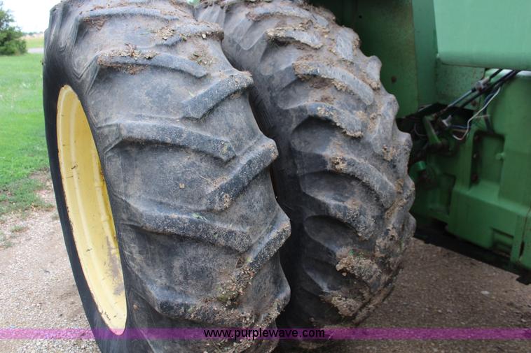 image for item J1151 1975 John Deere 8430 4WD tractor