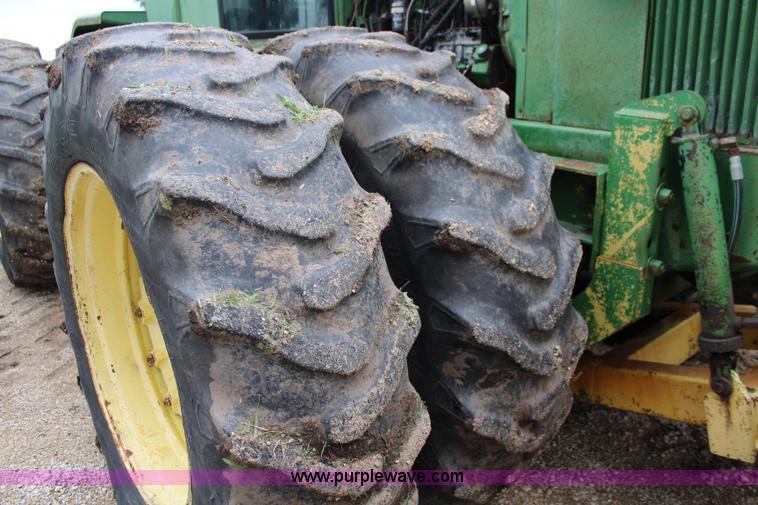 image for item J1151 1975 John Deere 8430 4WD tractor