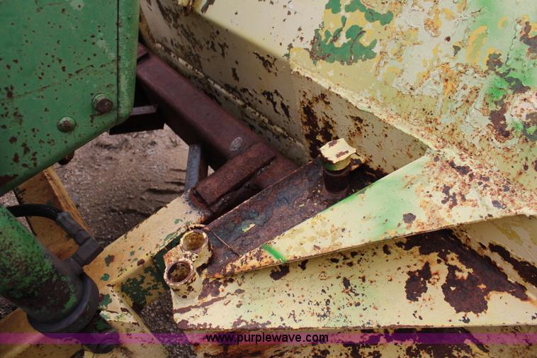 image for item J1151 1975 John Deere 8430 4WD tractor