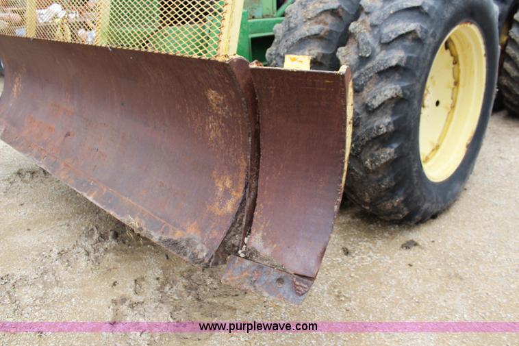 image for item J1151 1975 John Deere 8430 4WD tractor