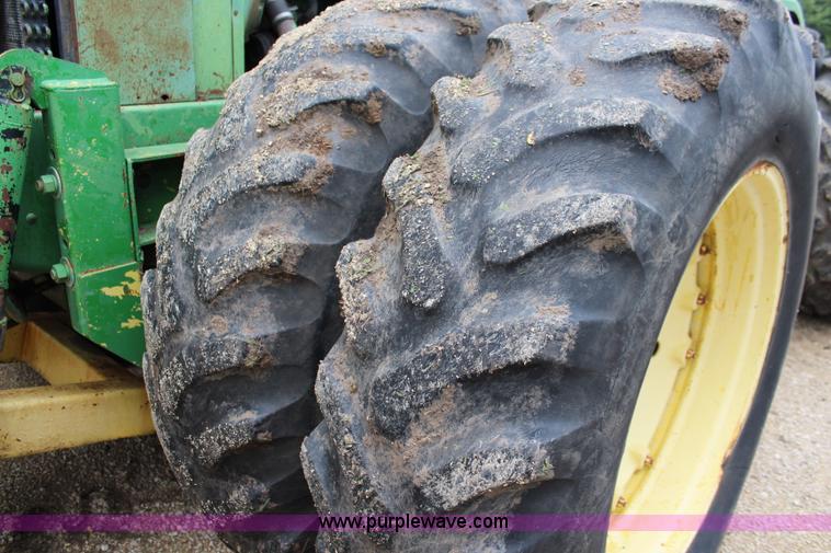 image for item J1151 1975 John Deere 8430 4WD tractor