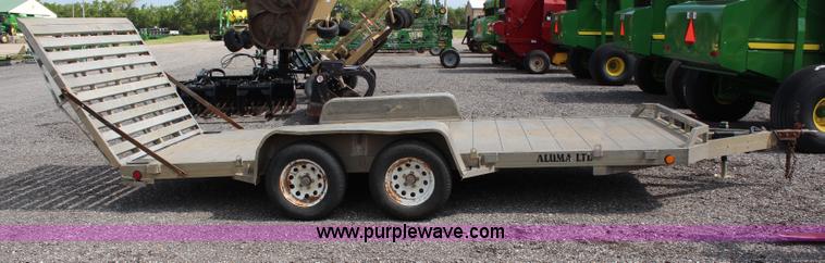 image for item J1238 2000 Aluma LTD trailer