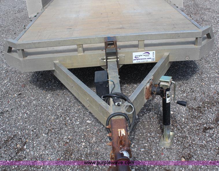 image for item J1238 2000 Aluma LTD trailer