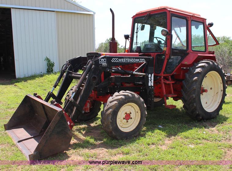 image for item J2195 Belarus 825 MFWD tractor