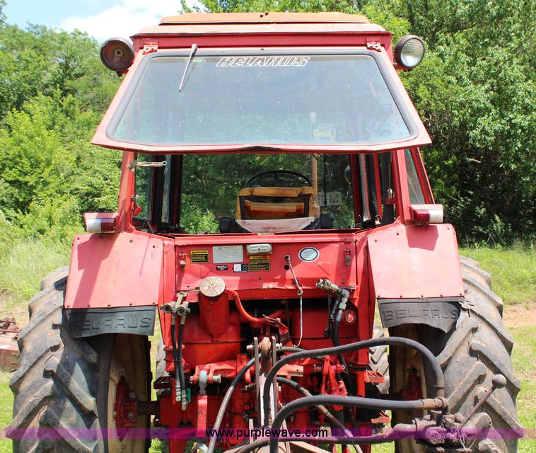 image for item J2195 Belarus 825 MFWD tractor