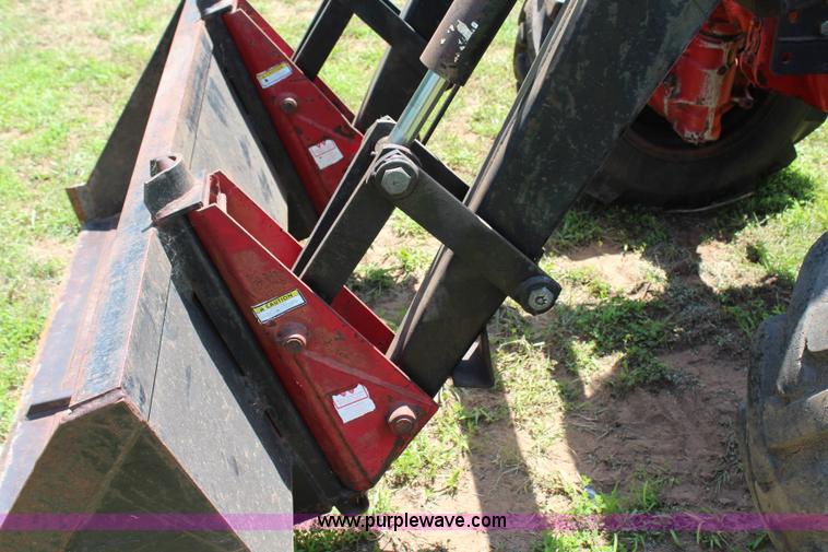 image for item J2195 Belarus 825 MFWD tractor