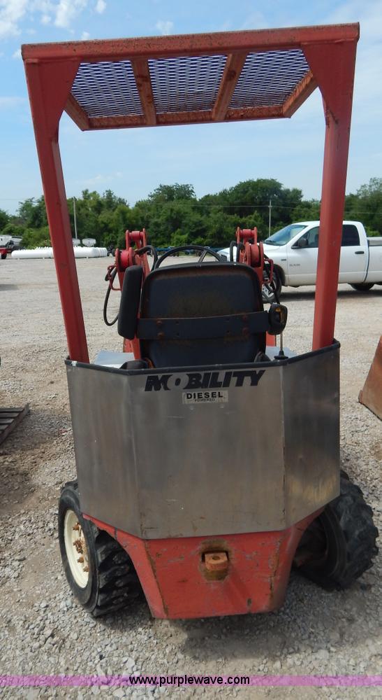 image for item Z9312 Mobility Dipper front loader