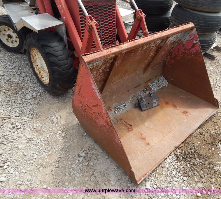 image for item Z9312 Mobility Dipper front loader