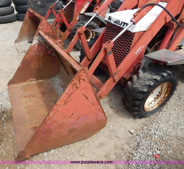 image for item Z9312 Mobility Dipper front loader