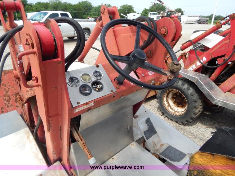 image for item Z9312 Mobility Dipper front loader