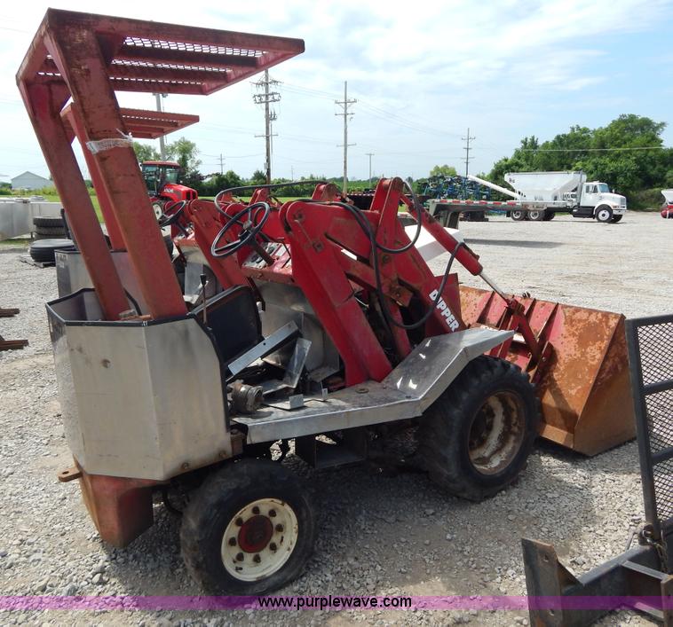 image for item Z9313 Mobility Dipper front loader