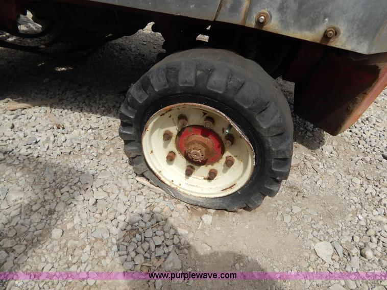 image for item Z9313 Mobility Dipper front loader