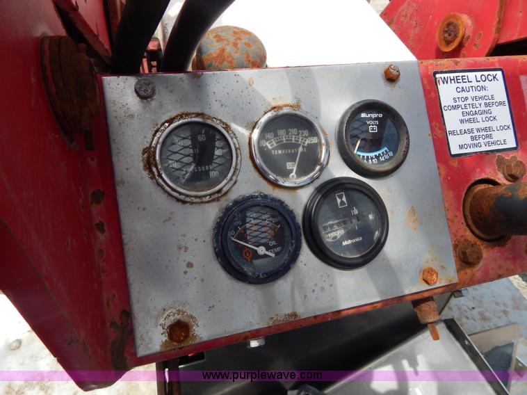 image for item Z9313 Mobility Dipper front loader