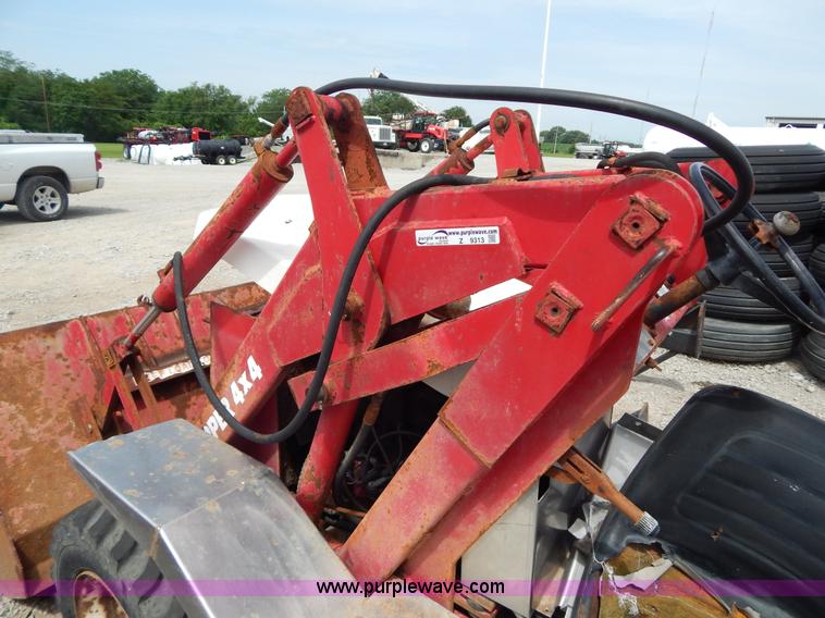 image for item Z9313 Mobility Dipper front loader