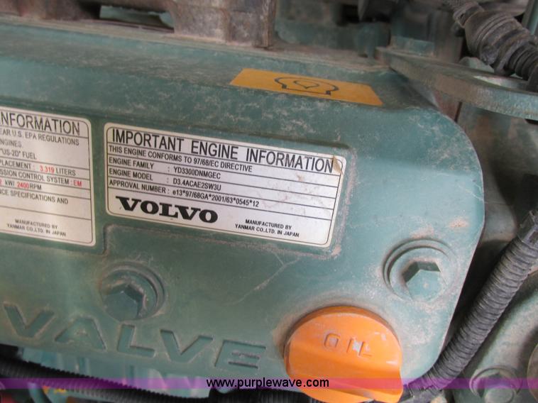 image for item AN9123 2006 Volvo MC80B skid steer