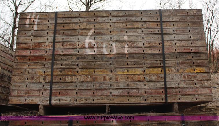 image for item D1047 Assorted concrete forms