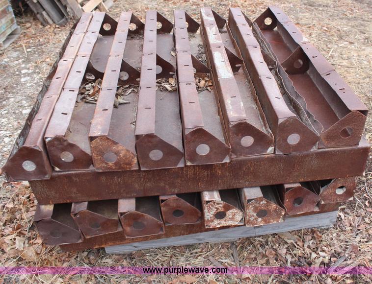 image for item D1047 Assorted concrete forms