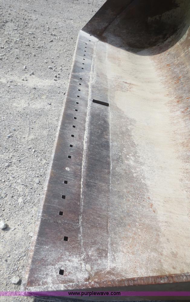 image for item D2091 1972 Clark Michigan 85 wheel loader