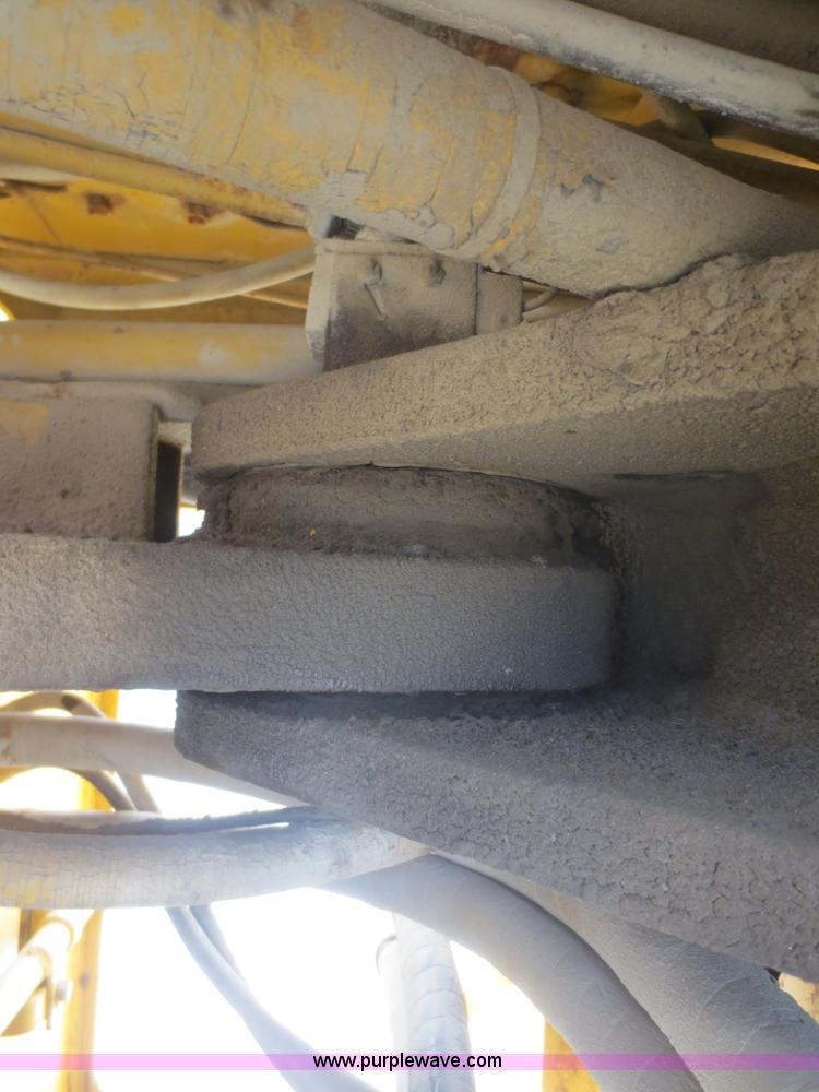 image for item D2091 1972 Clark Michigan 85 wheel loader