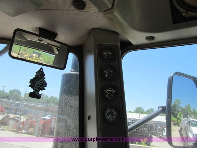 image for item D3994 1999 Case IH 9370 4WD tractor