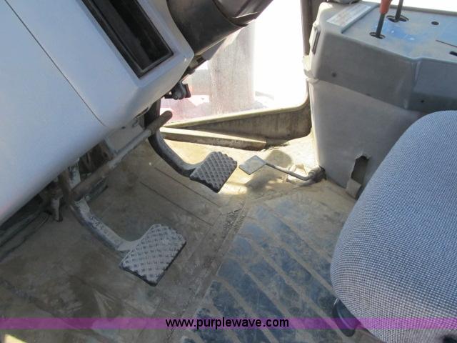 image for item D3994 1999 Case IH 9370 4WD tractor