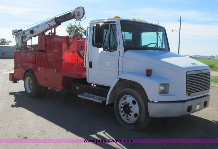 image for item E4907 2000 Freightliner Business Class FL60 service truck