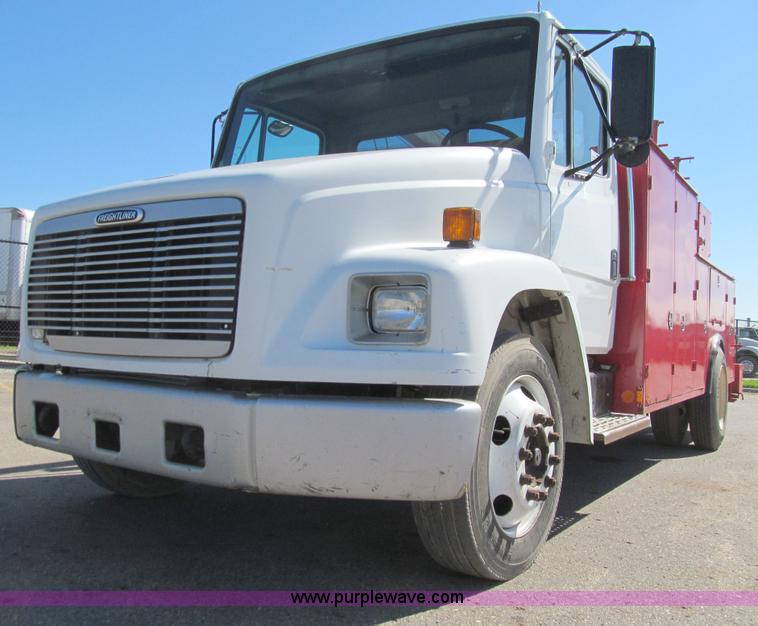 image for item E4907 2000 Freightliner Business Class FL60 service truck