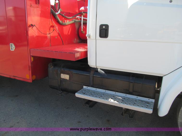image for item E4907 2000 Freightliner Business Class FL60 service truck