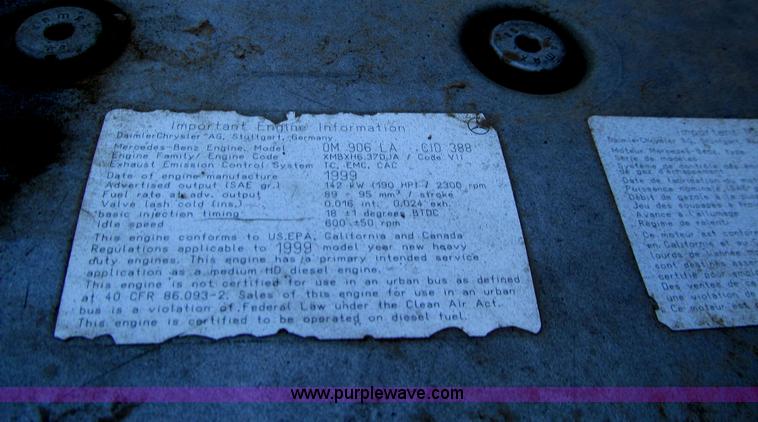 image for item E4907 2000 Freightliner Business Class FL60 service truck