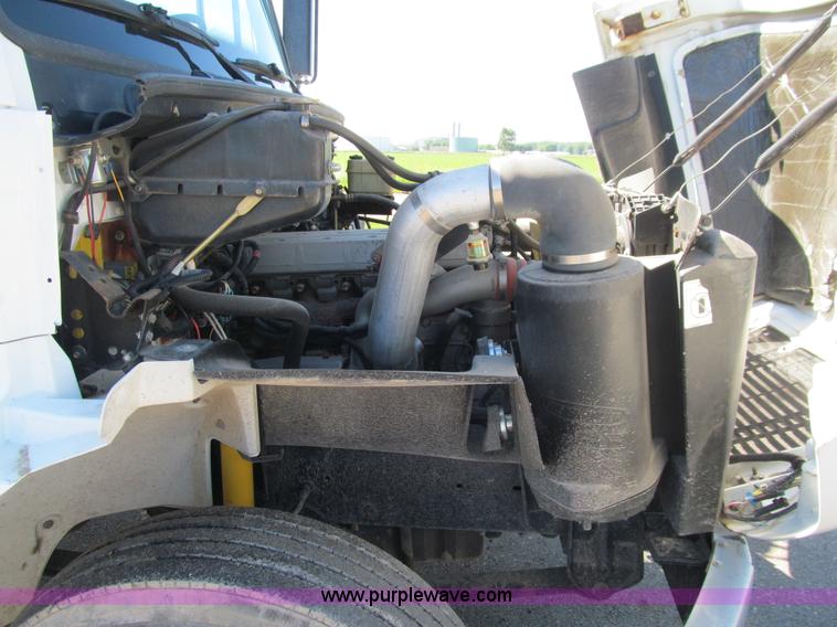 image for item E4907 2000 Freightliner Business Class FL60 service truck