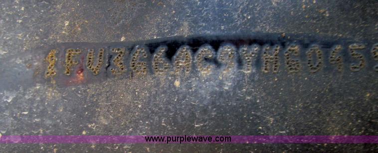 image for item E4907 2000 Freightliner Business Class FL60 service truck