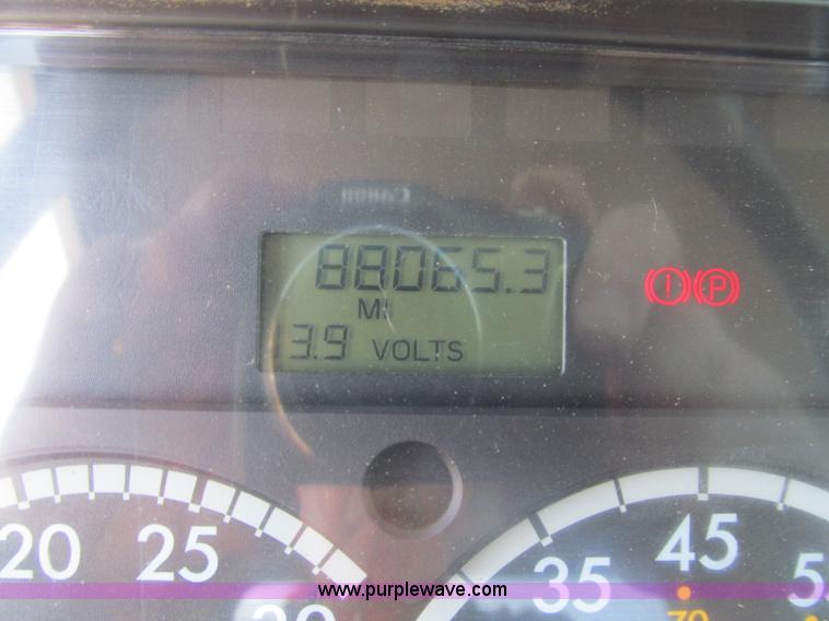 image for item E4907 2000 Freightliner Business Class FL60 service truck