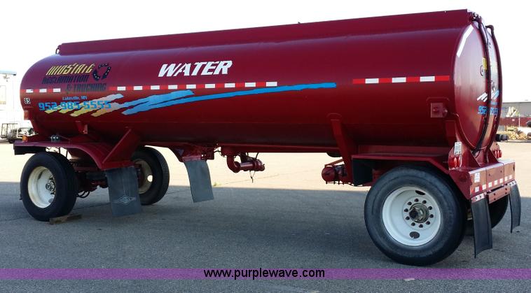 image for item E6005 1974 Merritt water tank trailer