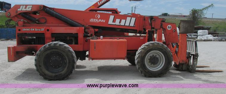 image for item F4899 2006 Lull 1044C-54 Series II telehandler