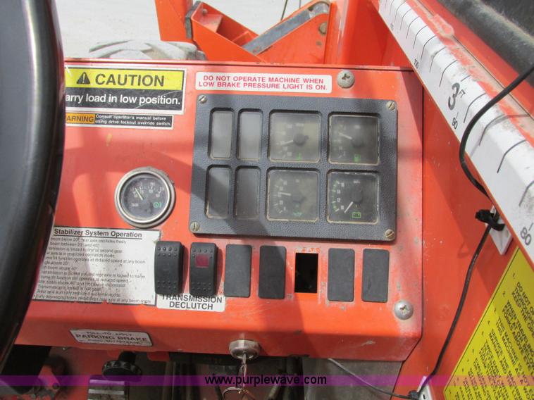 image for item F4899 2006 Lull 1044C-54 Series II telehandler