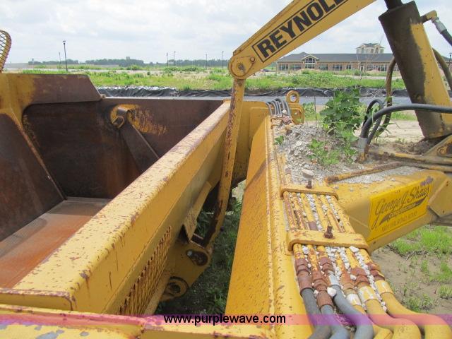 image for item F4906 Reynolds C-14E10.5 pan scraper