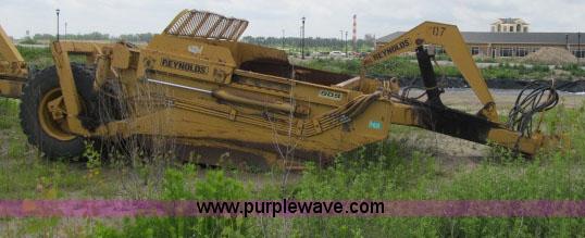 image for item F4907 Reynolds C-14E10.5 pan scraper