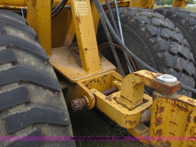 image for item F4907 Reynolds C-14E10.5 pan scraper