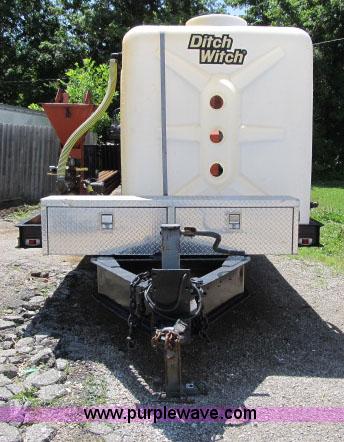 image for item F4912 1998 Ditch Witch JT1720 directional drill and trailer