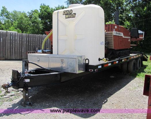 image for item F4912 1998 Ditch Witch JT1720 directional drill and trailer