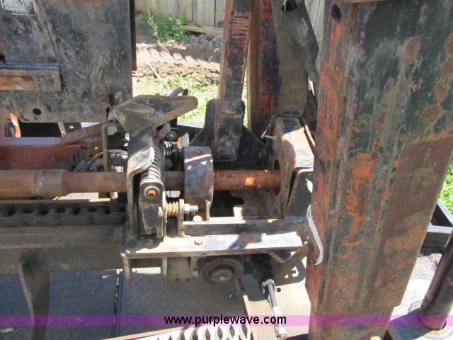 image for item F4912 1998 Ditch Witch JT1720 directional drill and trailer