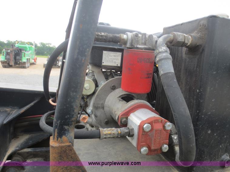 image for item F8290 2001 Fontaine TL50NEB lowboy trailer