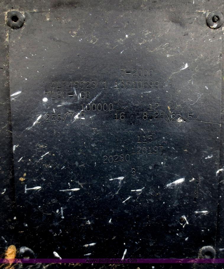 image for item F8290 2001 Fontaine TL50NEB lowboy trailer