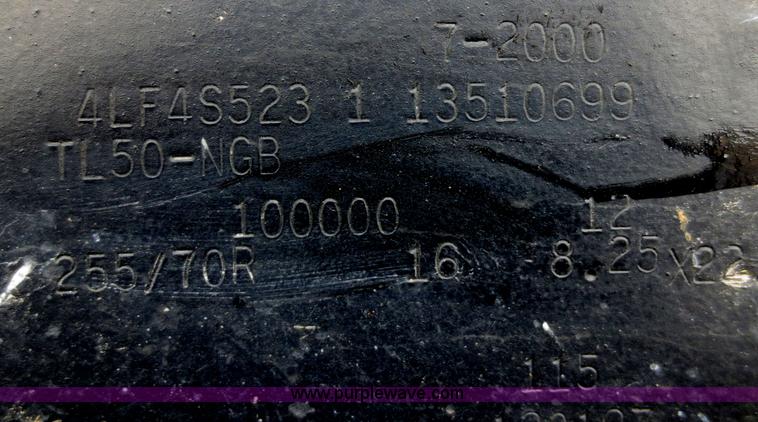 image for item F8290 2001 Fontaine TL50NEB lowboy trailer