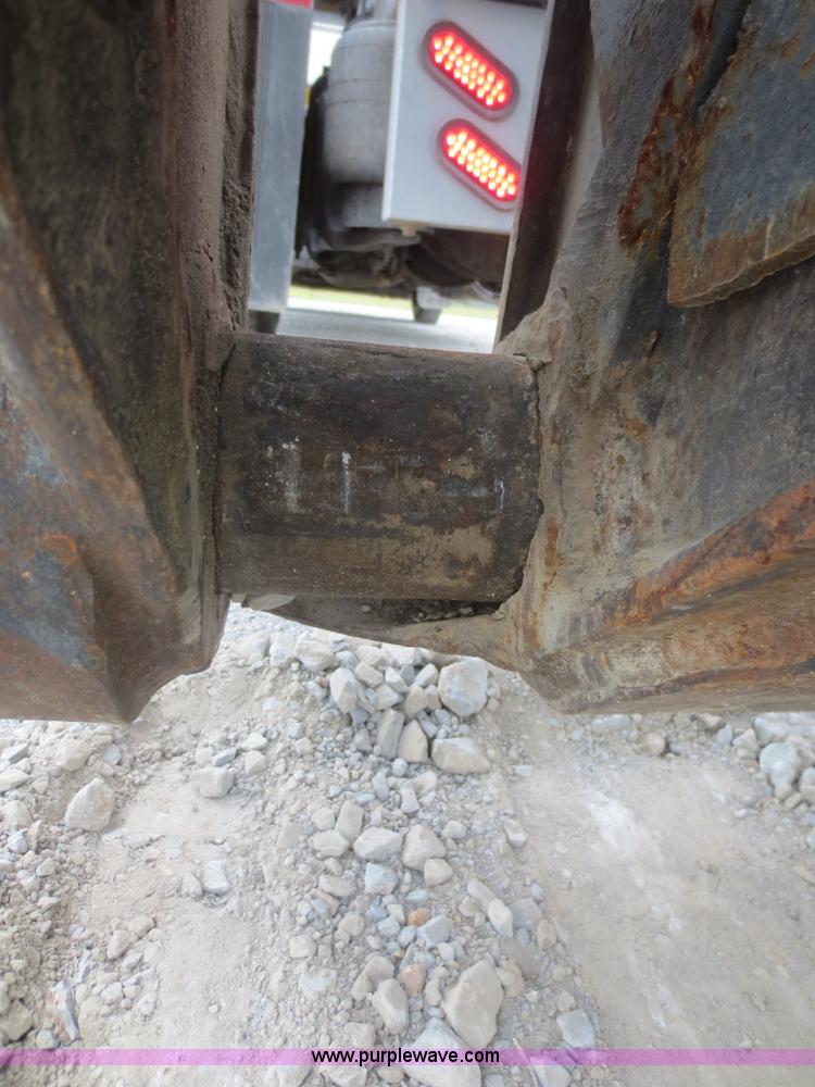 image for item F8290 2001 Fontaine TL50NEB lowboy trailer