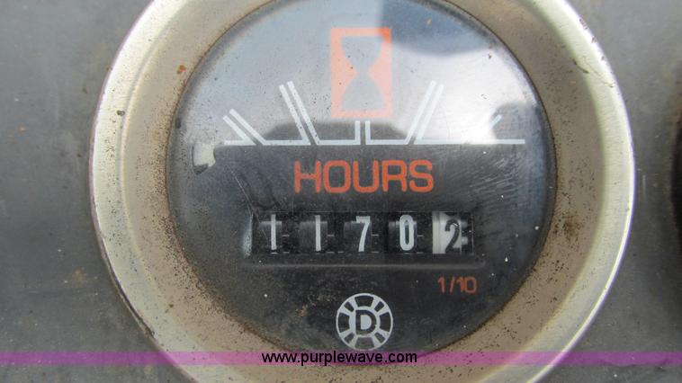 image for item G9292 Case 6010 Turbo horizontal directional drill