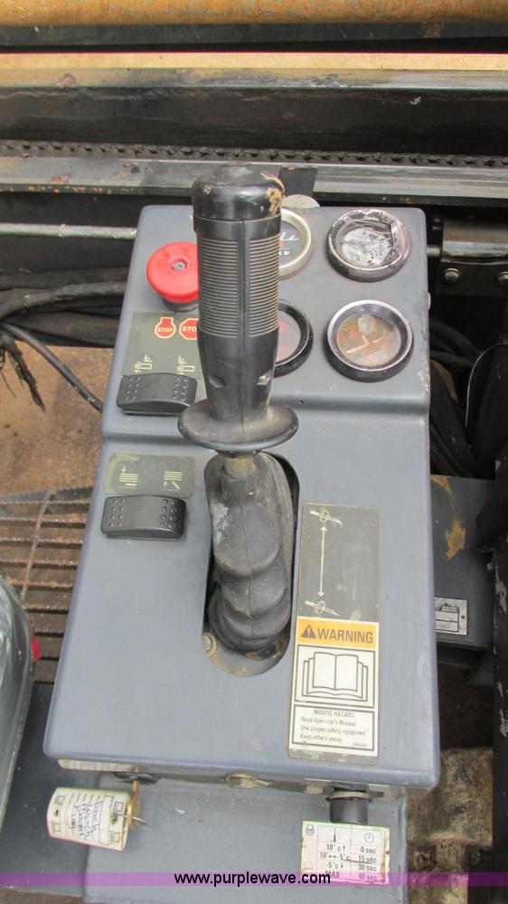 image for item G9292 Case 6010 Turbo horizontal directional drill